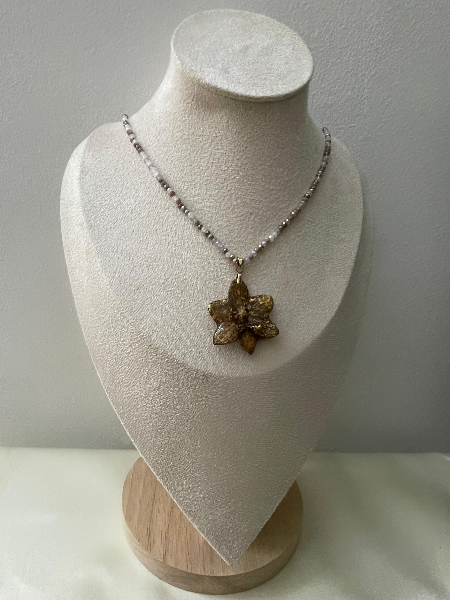 Collier Orchidée Anaïa
